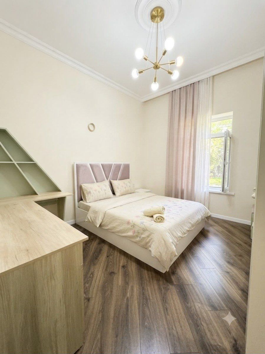 İcarəyə verilir 3 otaqlı həyət evi/bağ evi 200 m² — Ev, villa, Bakı (10)