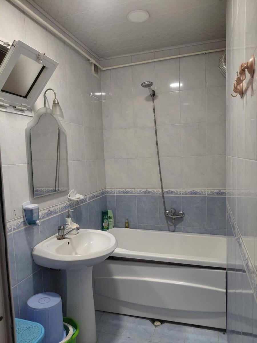 Satılır 2 otaqlı köhnə tikili 65 m² — Mənzil, Bakı (12)