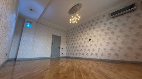 Satılır 4 otaqlı yeni tikili 133 m² — Bakı