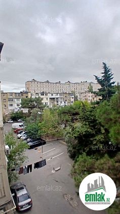 Satılır 2 otaqlı 50 m² köhnə tikili İnşaatçılar m