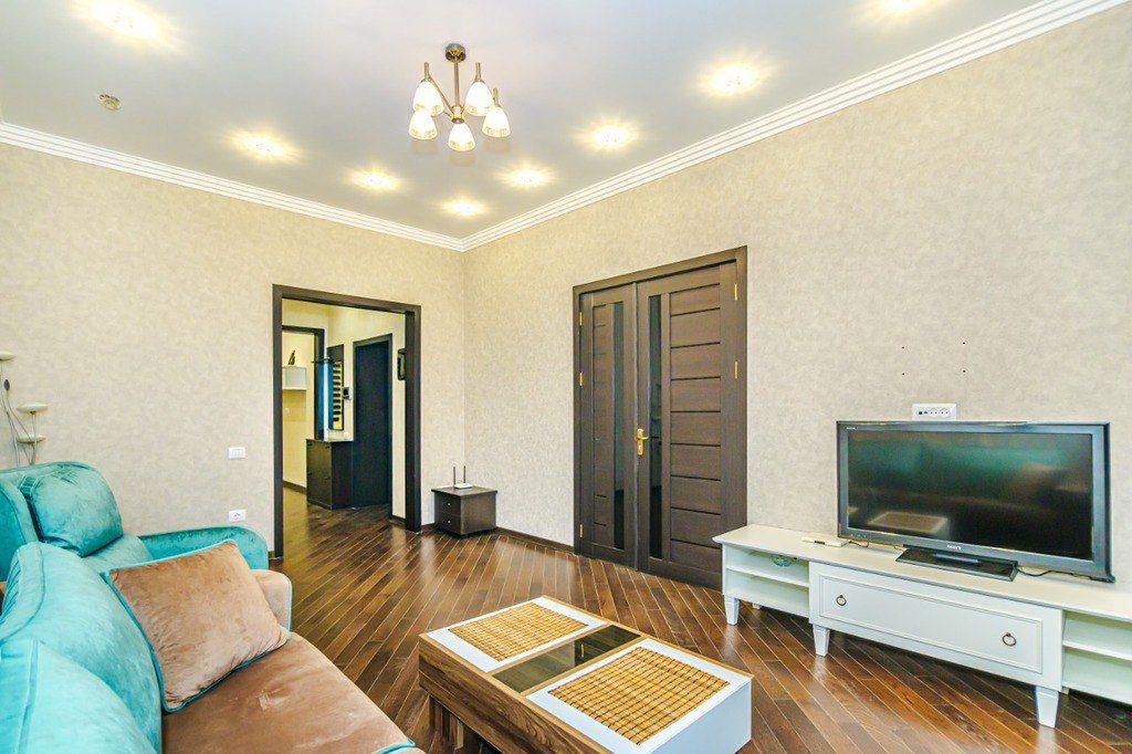 İcarəyə verilir 2 otaqlı köhnə tikili 80 m² — Mənzil, Bakı (11)