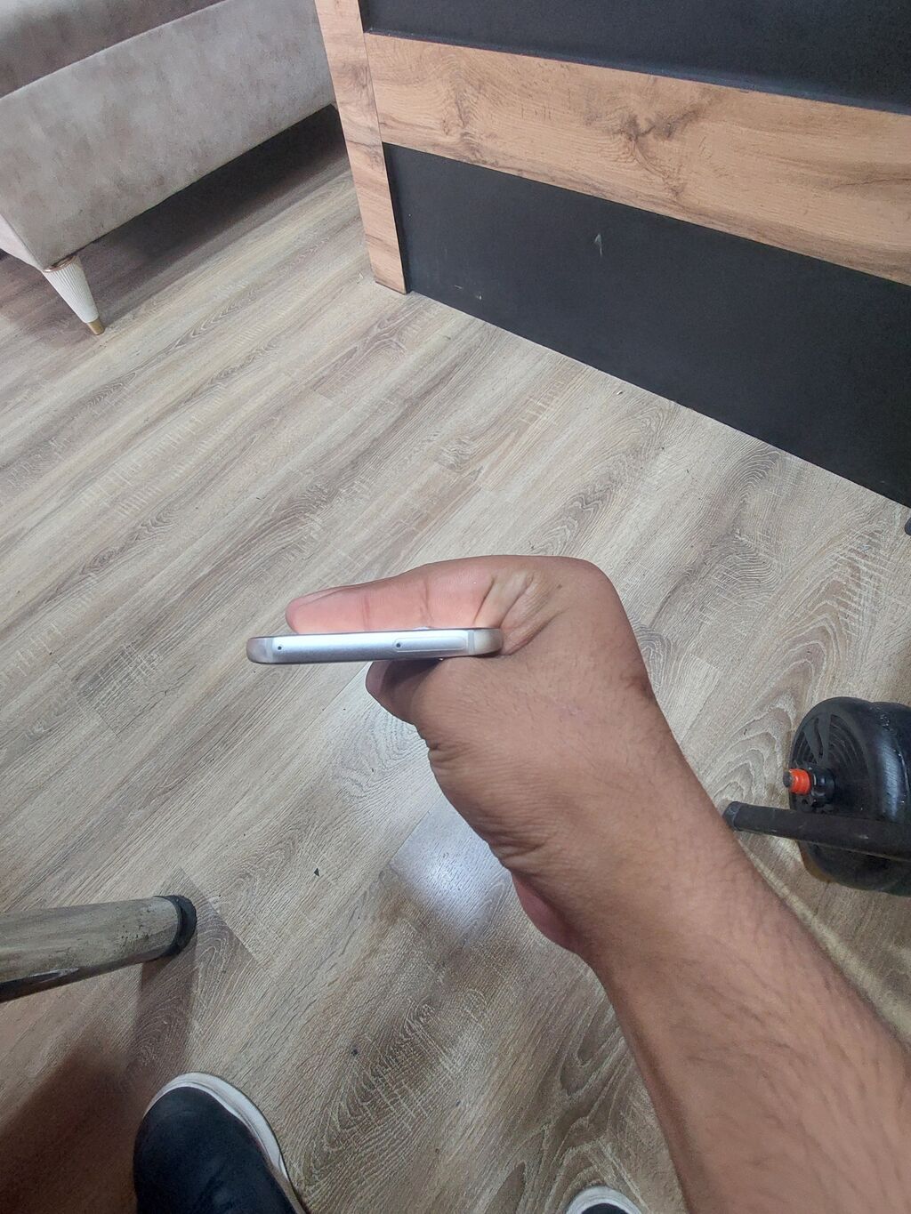 Samsung Galaxy A3 2017, 16 GB, rəng - Qızılı, Barmaq izi — Samsung, Bakı (6)