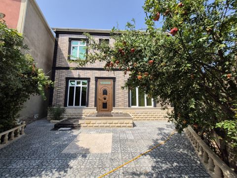 Satılır 4 otaqlı həyət evi/bağ evi 150 m² — Bakı