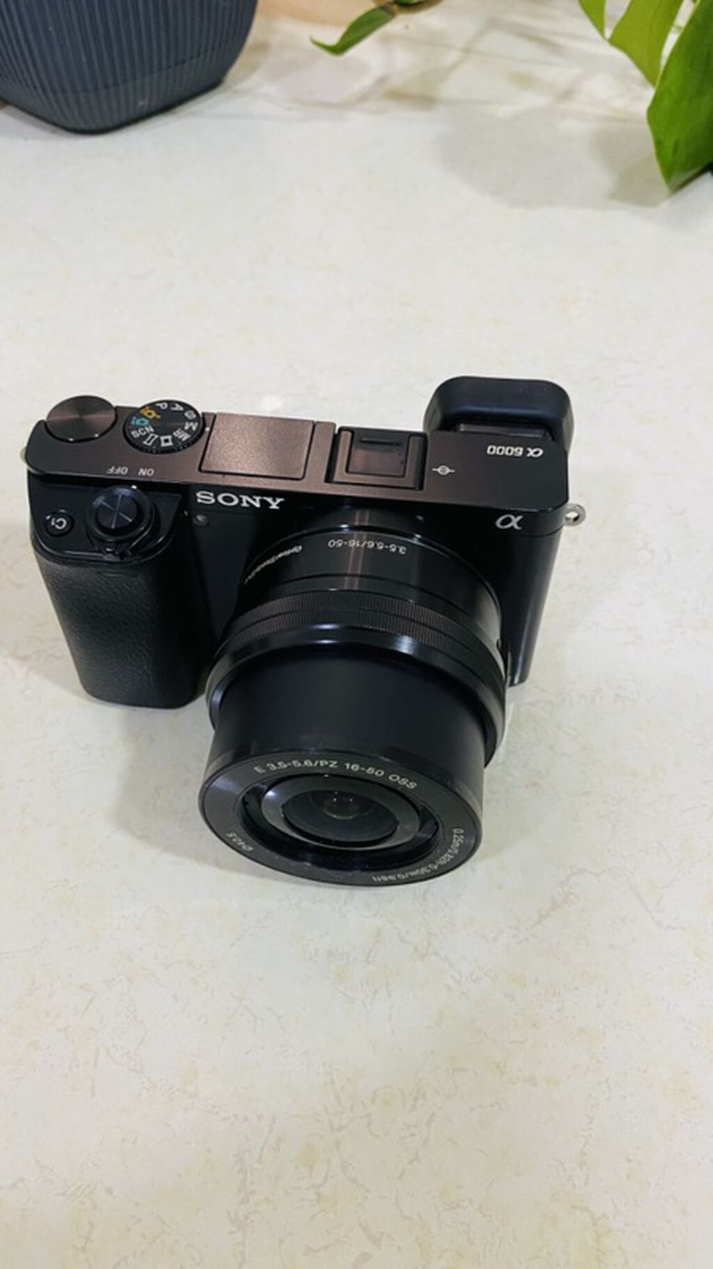 Sony Alpha a6000 güzgüsüz fotoaparat + E PZ 16-50mm f/3.5-5.6 OSS kit — Fotoaparat, Bakı (2)