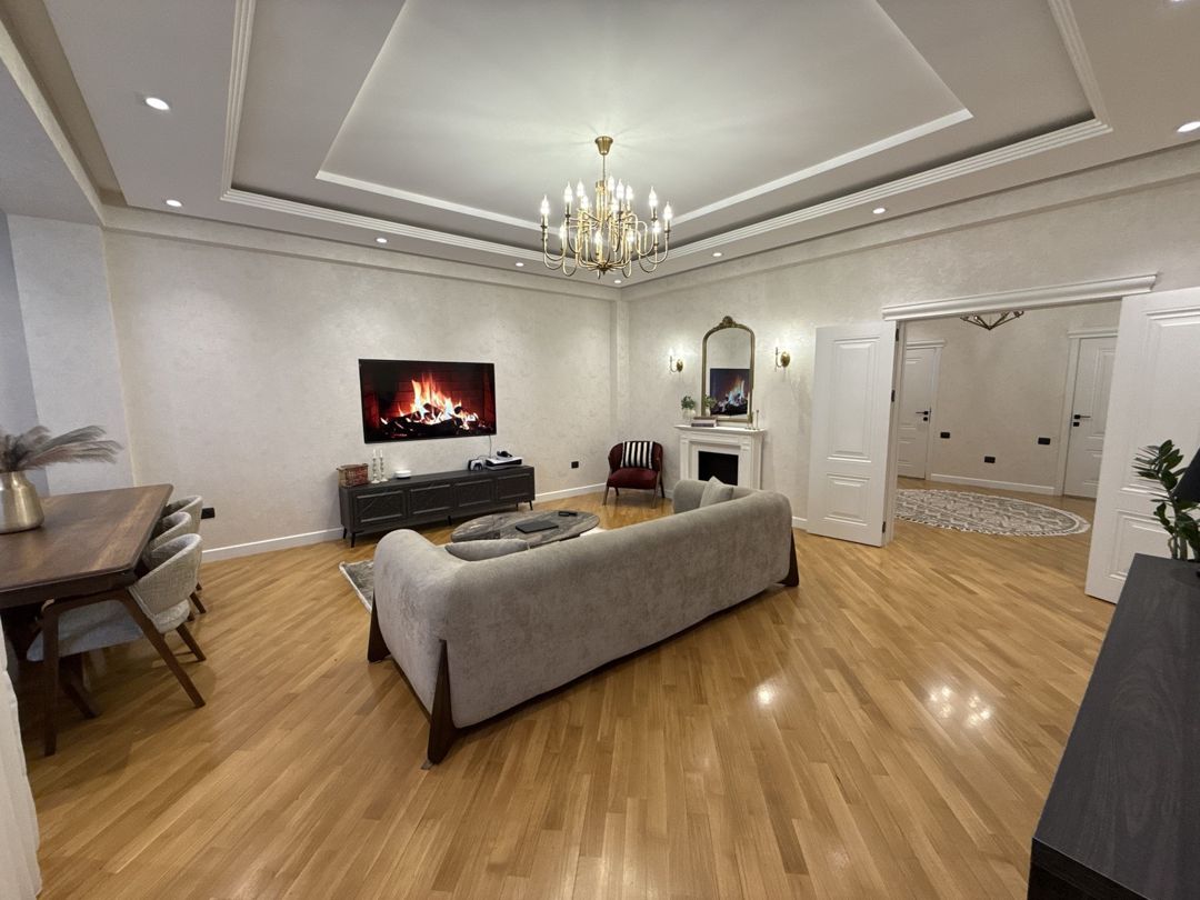 Satılır 4 otaqlı yeni tikili 170 m² — Mənzil, Bakı (8)