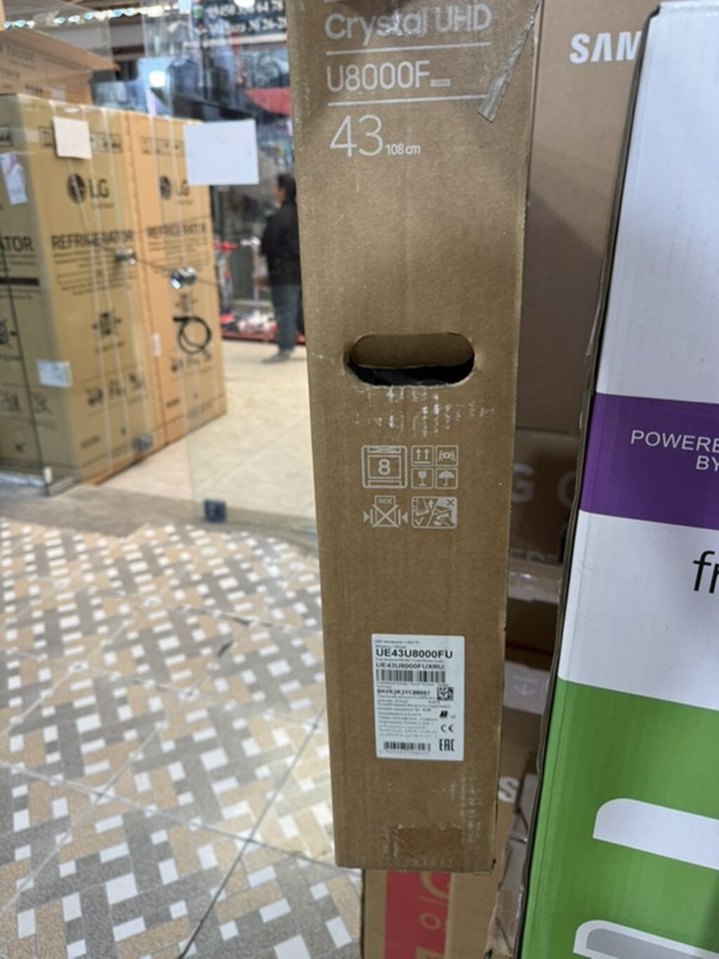 Samsung Crystal UHD TV – U8000F, 43" (108 sm) Xüsusiyyətlər: - Ekran — Televizorlar, Bakı (3)