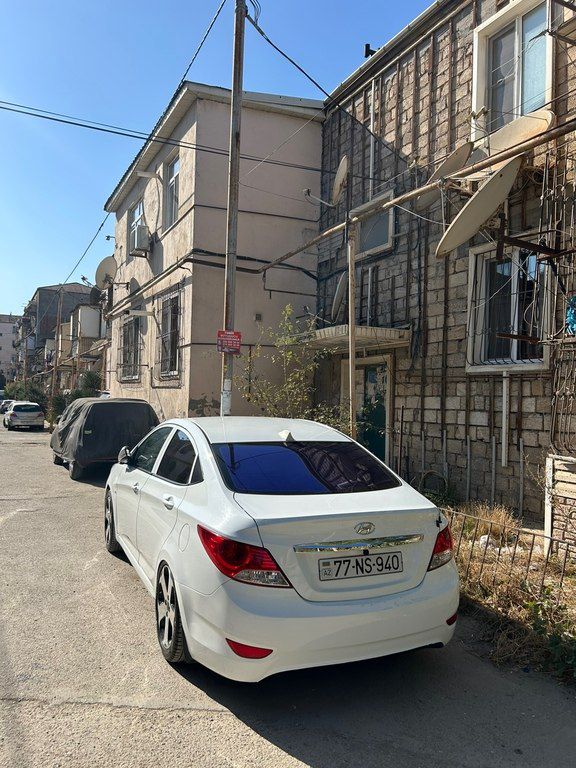 Hyundai Accent, 1.6 L, 2014 il, 300 000 km 77-NS-940 — Avtomobillər, Bakı (7)