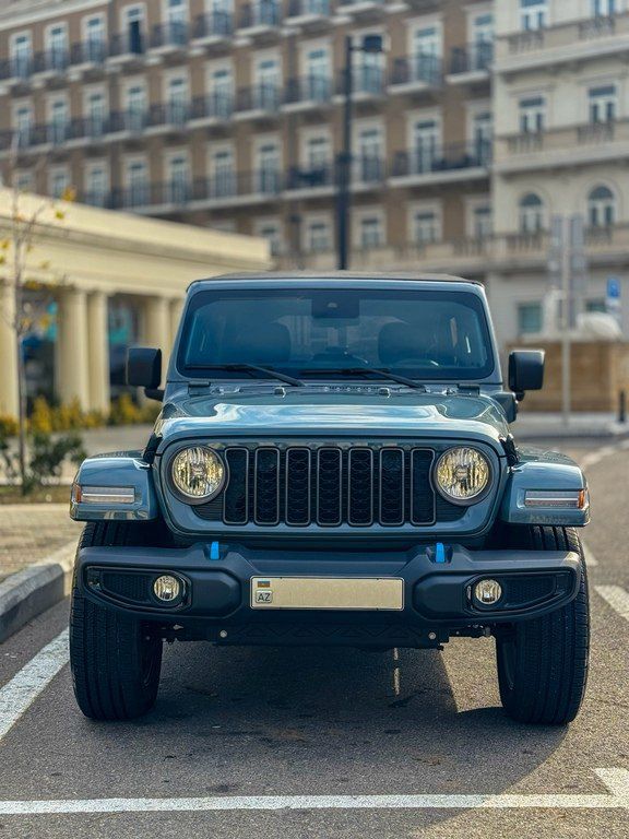 Jeep Wrangler, 2.0 L, 17.3 kWh, 2023 il, 29 900 km — Avtomobillər, Bakı (4)