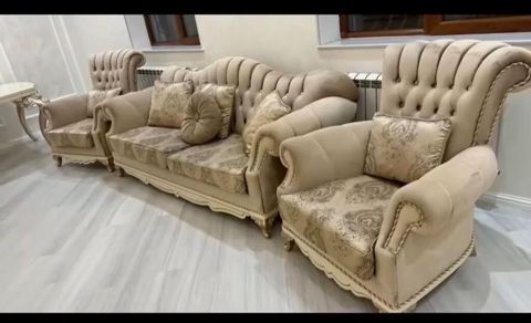İşlənmiş, Divan, 2 kreslo — Bakı