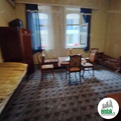 İcarəyə verilir 1 otaqlı 50 m² köhnə tikili 28 May m