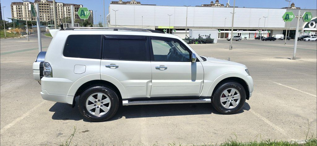 Mitsubishi Pajero, 3.0 L, 2008 il, 181 000 km 90-NB-104 — Avtomobillər, Bakı (4)