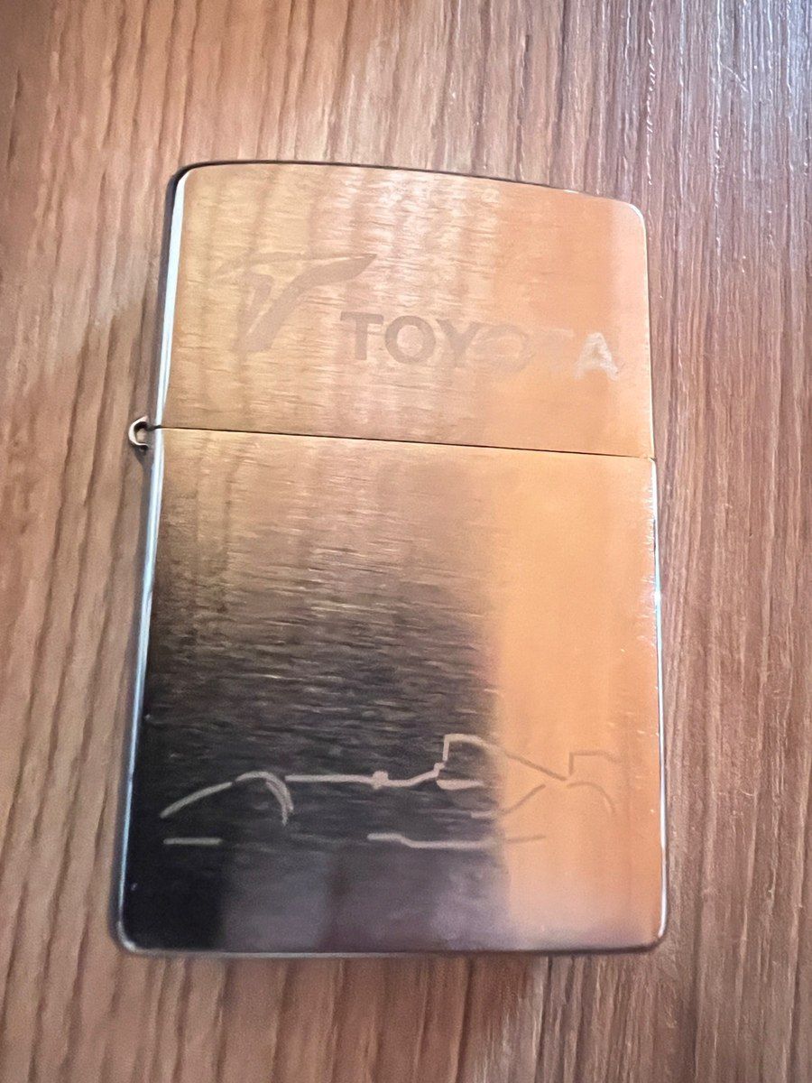 Alışqan Zippo — Şəxsi əşyalar, Bakı (4)