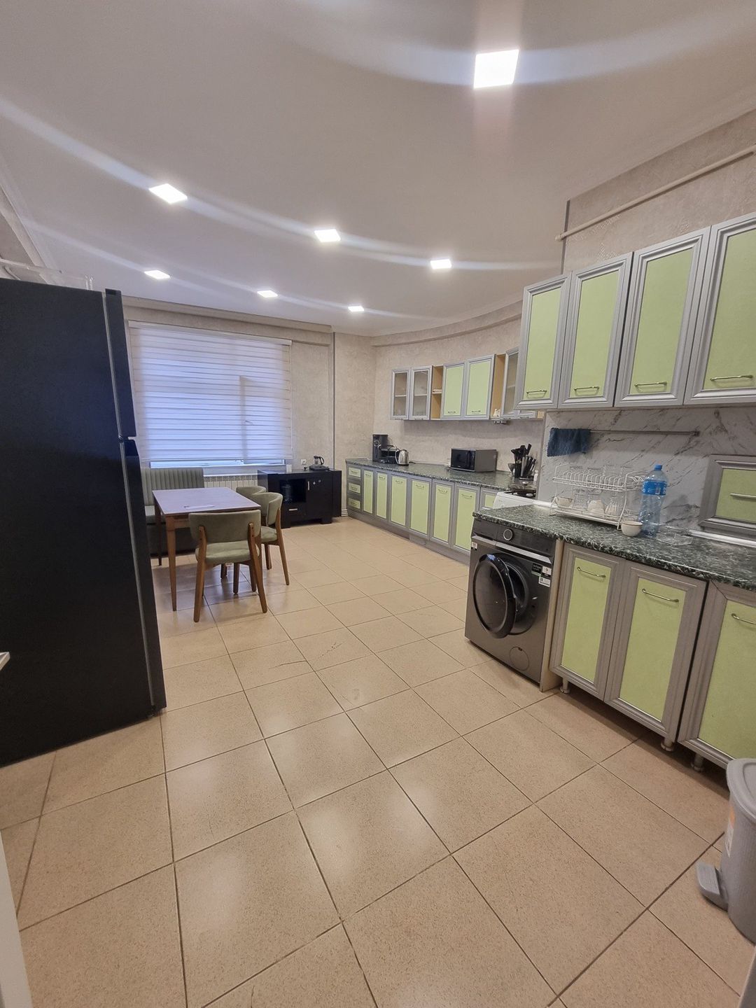 Satılır 4 otaqlı yeni tikili 300 m² — Mənzil, Bakı (11)