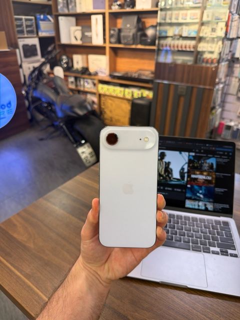 Apple iPhone Air Sky Blue 256GB/8GB — Bakı