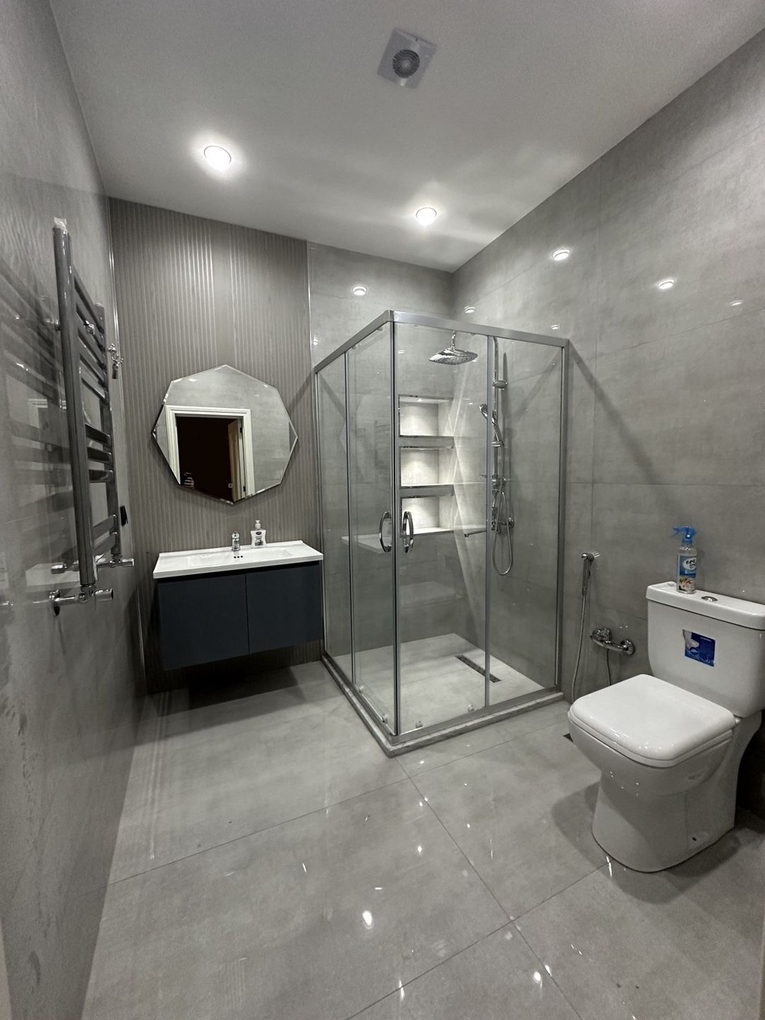 İcarəyə verilir 2 otaqlı yeni tikili 75 m² — Mənzil, Bakı (7)