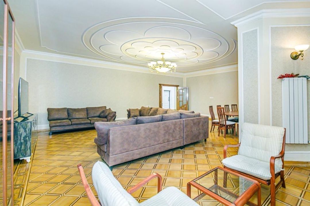2-otaqlı yeni tikili kirayə verilir, 28 May m., 80 m² — Mənzil, Bakı (8)