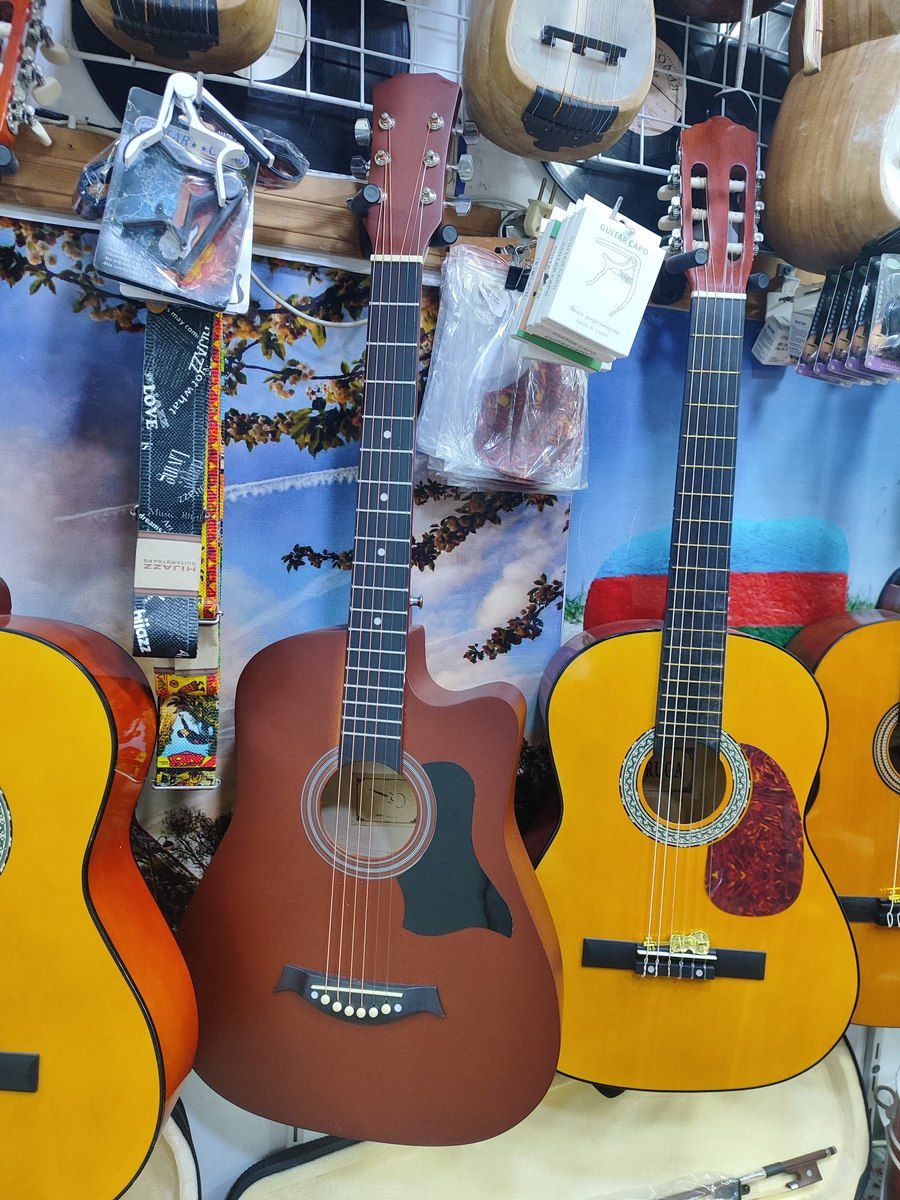 Akustik gitara — Musiqiə alətləri, Bakı (4)