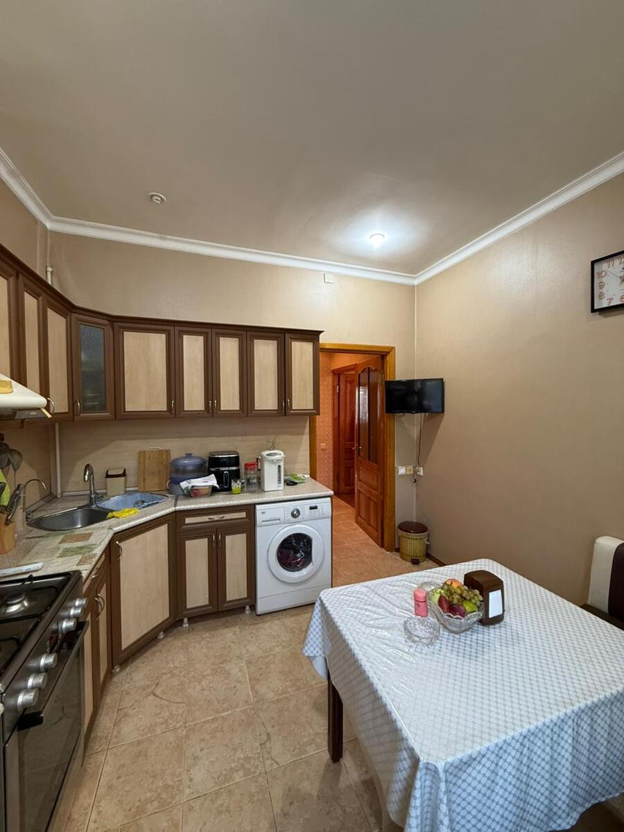 Satılır 3 otaqlı köhnə tikili 95 m² — Mənzil, Bakı (12)