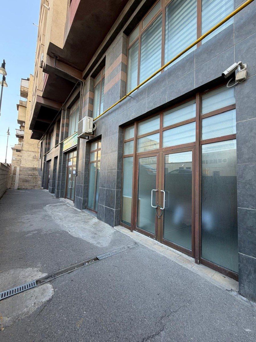 Satılır obyekt 560 m² — Əmlak, Bakı (3)