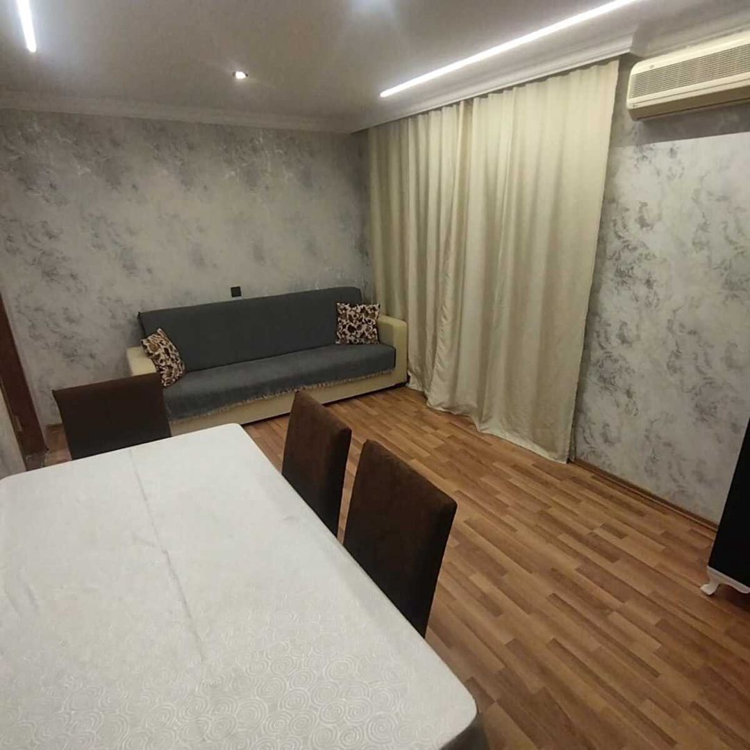 İcarəyə verilir 2 otaqlı köhnə tikili 40 m² — Mənzil, Bakı