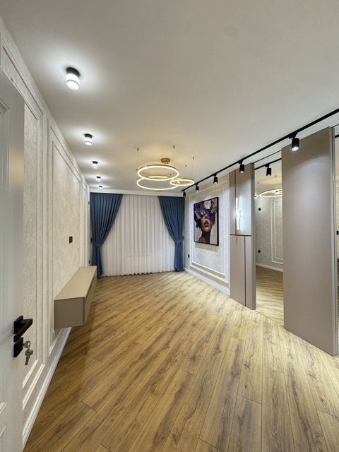 Satılır 3 otaqlı köhnə tikili 70 m² — Bakı