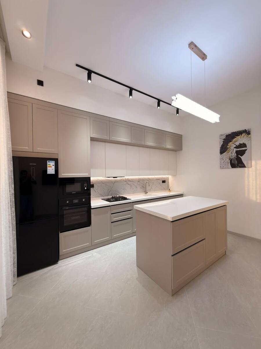 Satılır 5 otaqlı həyət evi/bağ evi 220 m² — Ev, villa, Bakı (11)