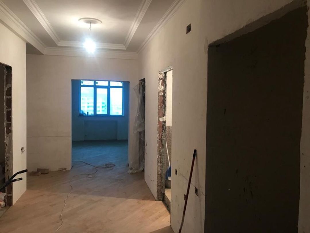Satılır 4 otaqlı yeni tikili 204 m² — Mənzil, Bakı (6)
