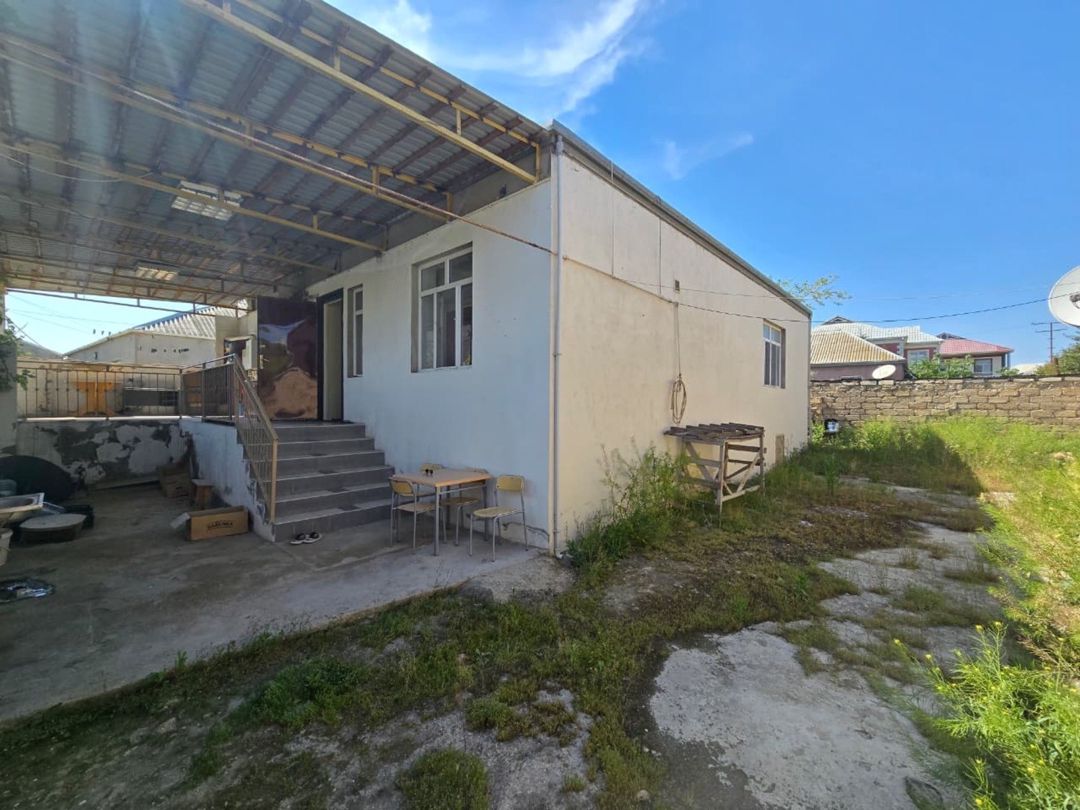 Satılır 4 otaqlı həyət evi/bağ evi 130 m² — Ev, villa, Bakı (2)