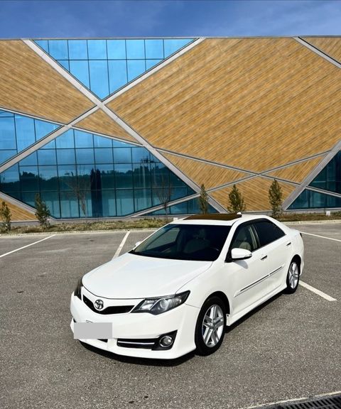 Toyota Camry, 2.5 L, 2013 il, 270 000 km — Şirvan