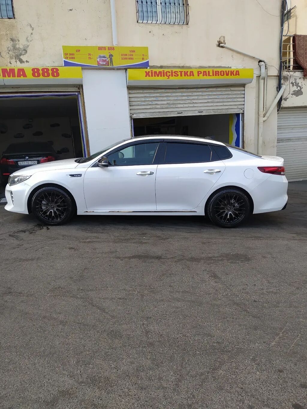 Kia Optima SXL Turbo – ağ rəngli, sedan kuzov. Güclü və qənaətcil — Avtomobillər, Bakı (3)