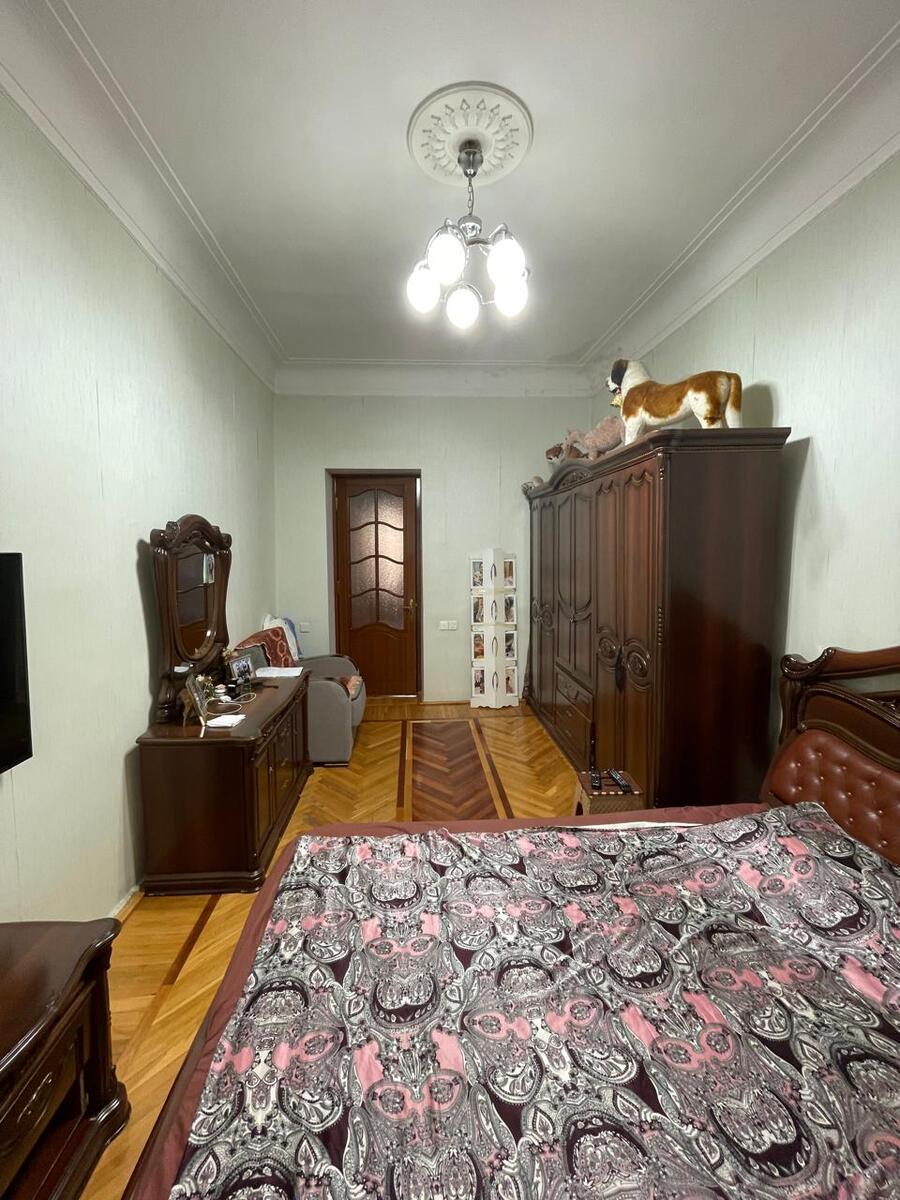Satılır 5 otaqlı köhnə tikili 140 m² — Mənzil, Bakı (7)
