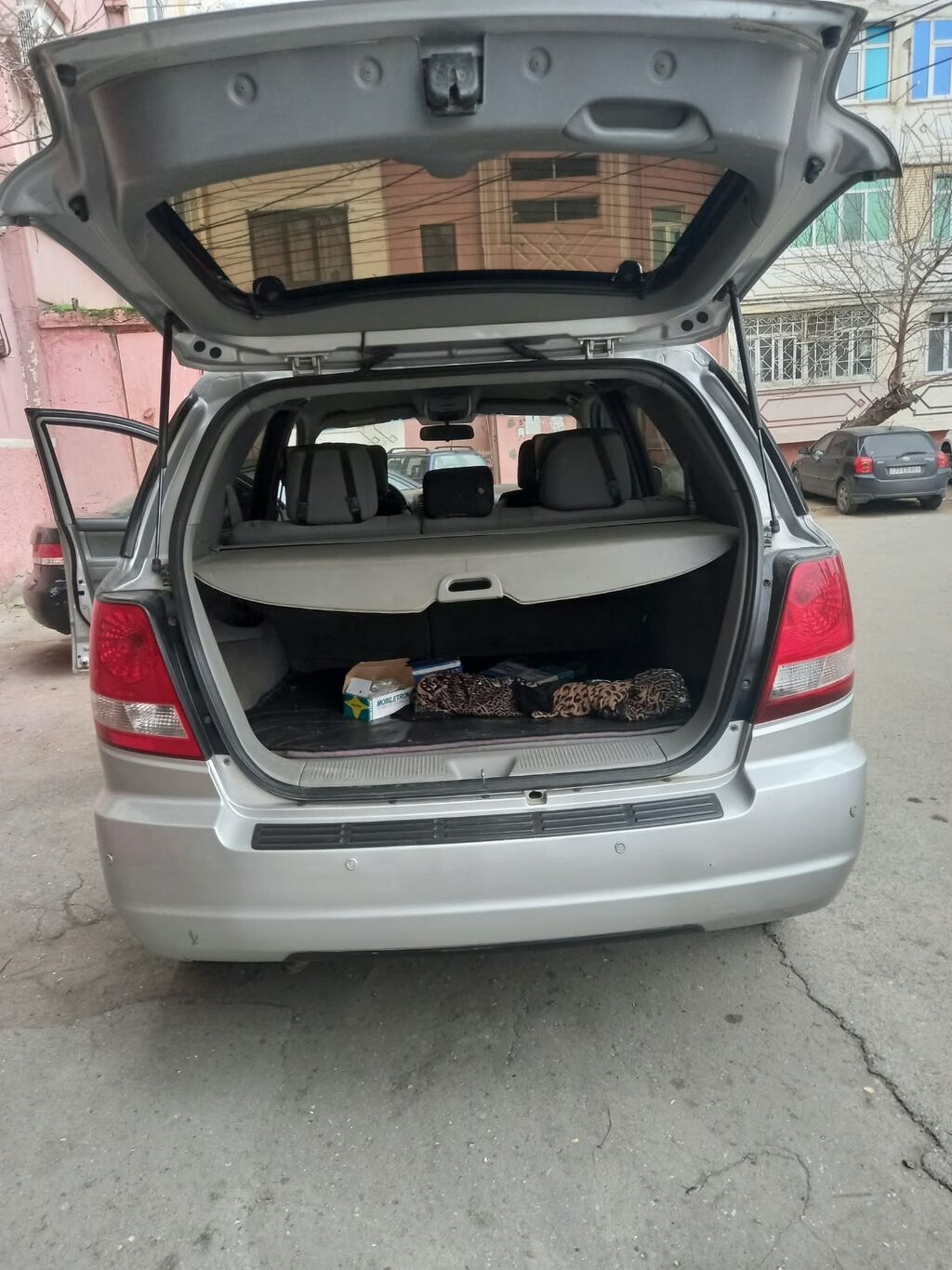 Kia Sorento: 3.5 l 2005 il Ofrouder/SUV 10-NO-188 — Avtomobillər, Sumqayıt (6)