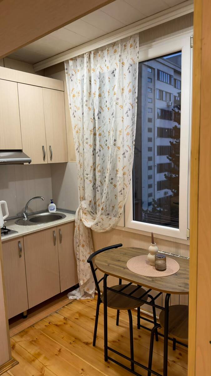 İcarəyə verilir 2 otaqlı köhnə tikili 45 m² — Mənzil, Bakı (6)