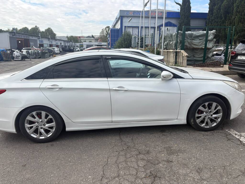 Hyundai Sonata, 2.0 L, 2010 il, 320 000 km 77-SB-360 — Avtomobillər, Bakı (4)