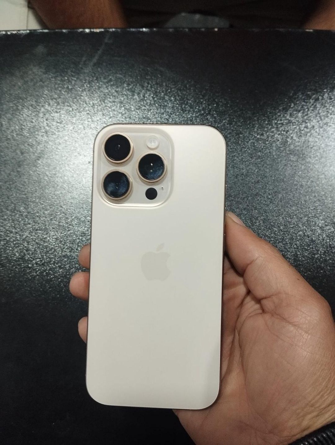 Apple iPhone 16 Pro Desert Titanium 128GB/8GB — Smartfonlar, Bakı (5)