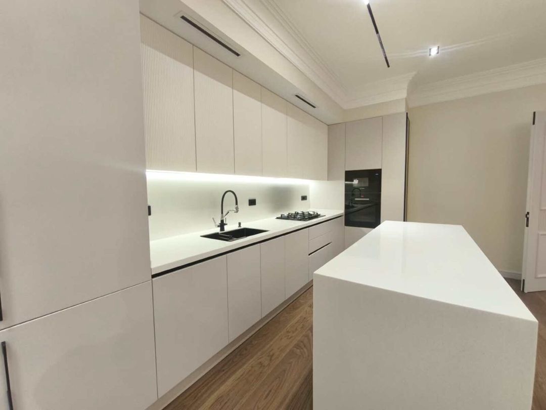 İcarəyə verilir 4 otaqlı yeni tikili 175 m² — Mənzil, Bakı (3)