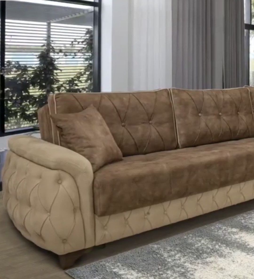 Saloğlu divanı — Mebel, Bakı