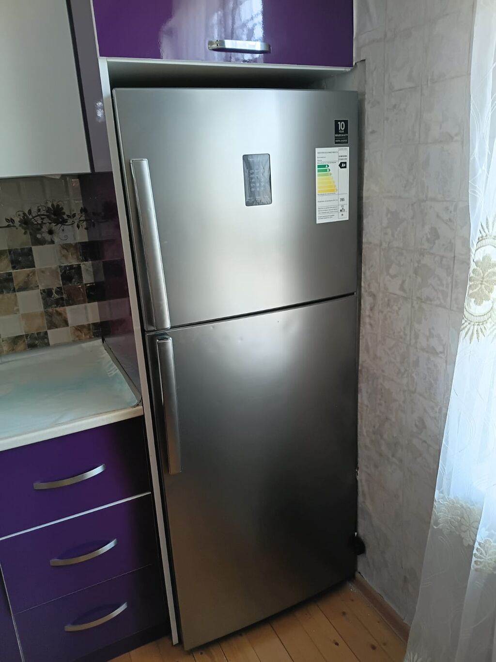 Soyuducu satılır Qiymet 600 azn.Ünvan Zabrat¹(2217) Elmira x — Soyuducular, Bakı