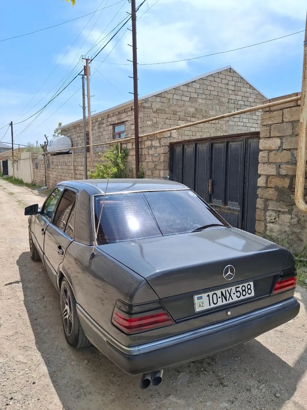 Mercedes-Benz W124: 2 l 1990 il Sedan 10-NX-588 — Avtomobillər, Digah (5)