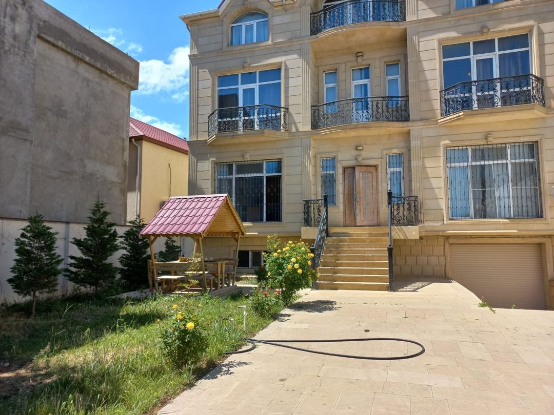 İcarəyə verilir 6 otaqlı həyət evi/bağ evi 500 m² — Ev, villa, Bakı
