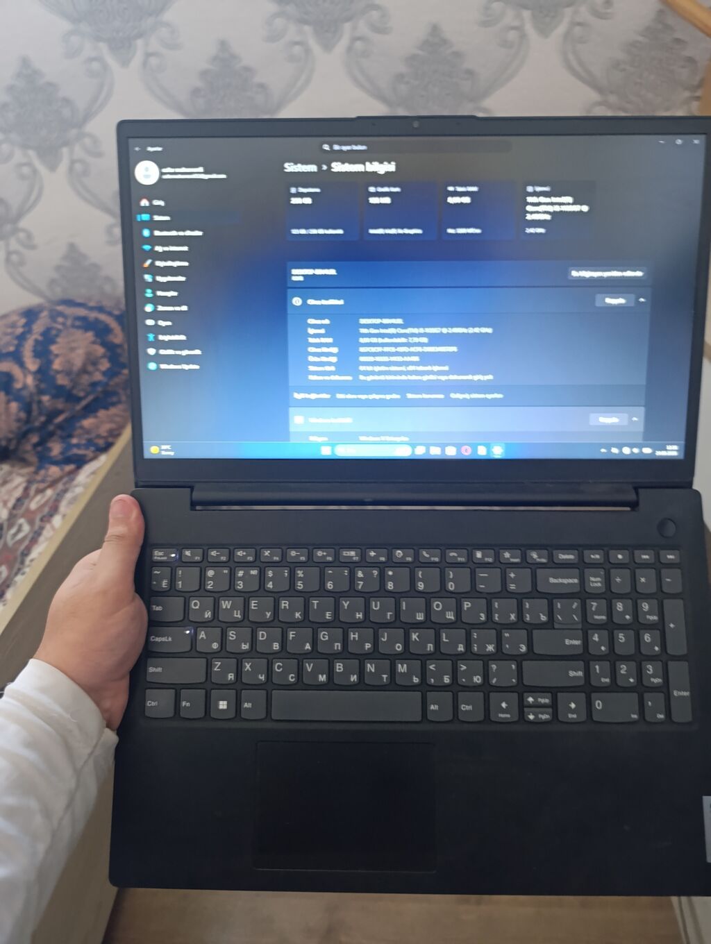 Lenovo noutbuk - Model xətti: Lenovo (15.6" ekran ölçülü korpus) — Lenovo, Digah (2)