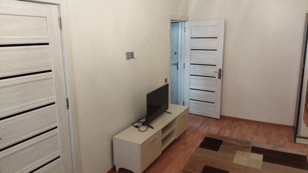İcarəyə verilir 2 otaqlı köhnə tikili 40 m² — Mənzil, Bakı (3)