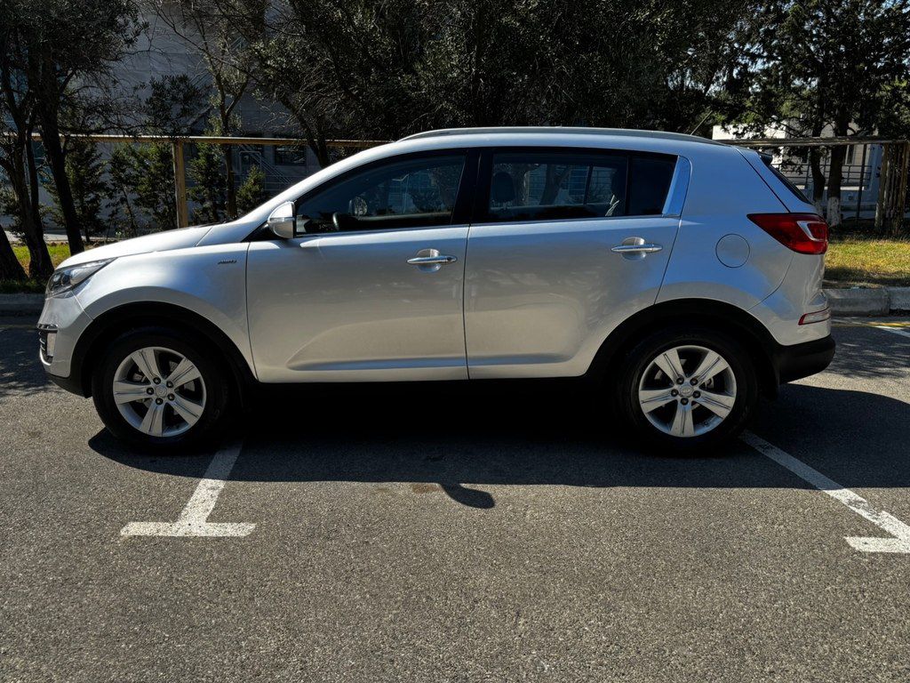 Kia Sportage, 2.0 L, 2011 il, 97 000 km 90-KR-859 — Avtomobillər, Bakı (3)
