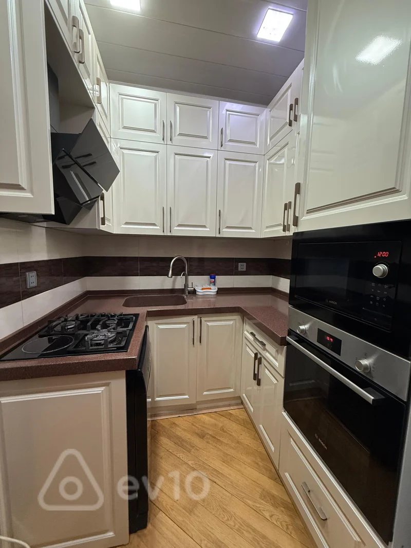 2 otaqlı mənzil, 70 m², Tibb UNİ Yanı — kirayə — Mənzil, Bakı (9)