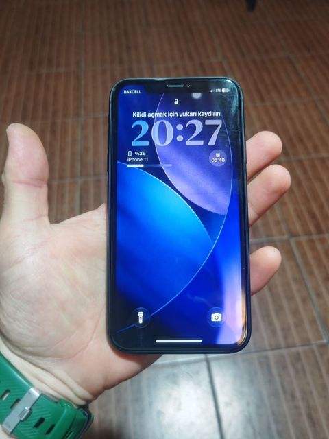 IPhone 11, 128 GB, Qara, Barmaq izi, Simsiz şarj, Face ID — Masazır