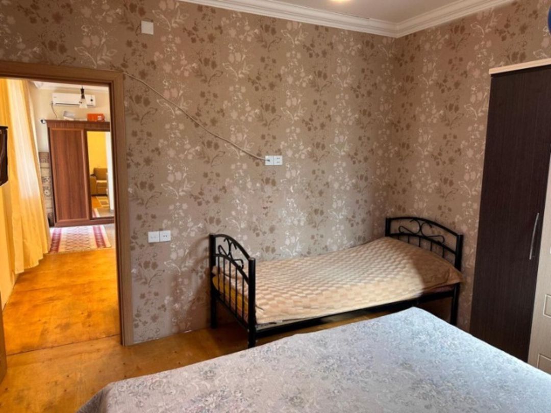 Həyət evi, Albalılıq qəs — Ev, villa, Bakı (6)