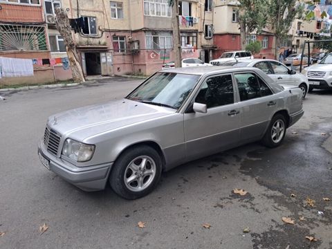 Mercedes E 220, 2.2 L, 1995 il, 764 000 km — Xırdalan