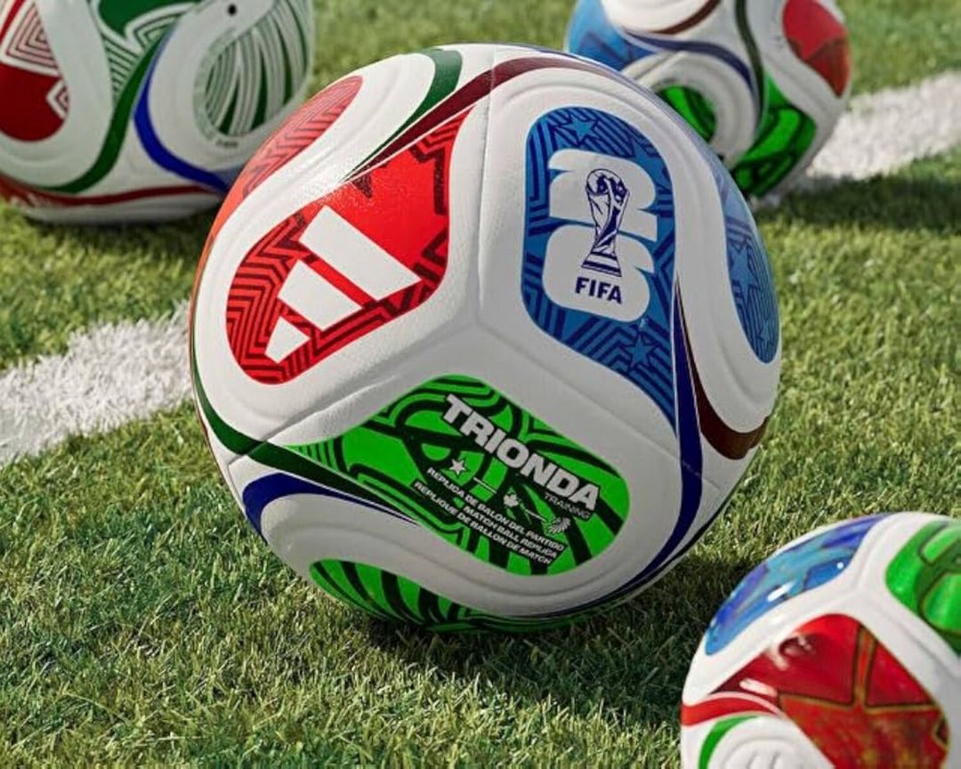 Futbol topu Dunya — İdman, hobi, istirahət, Bakı (2)
