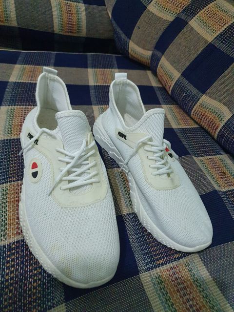 Ağ rəngli unisex idman ayaqqabısı - Model: Foewtl loqo detallı ağ — Bakı