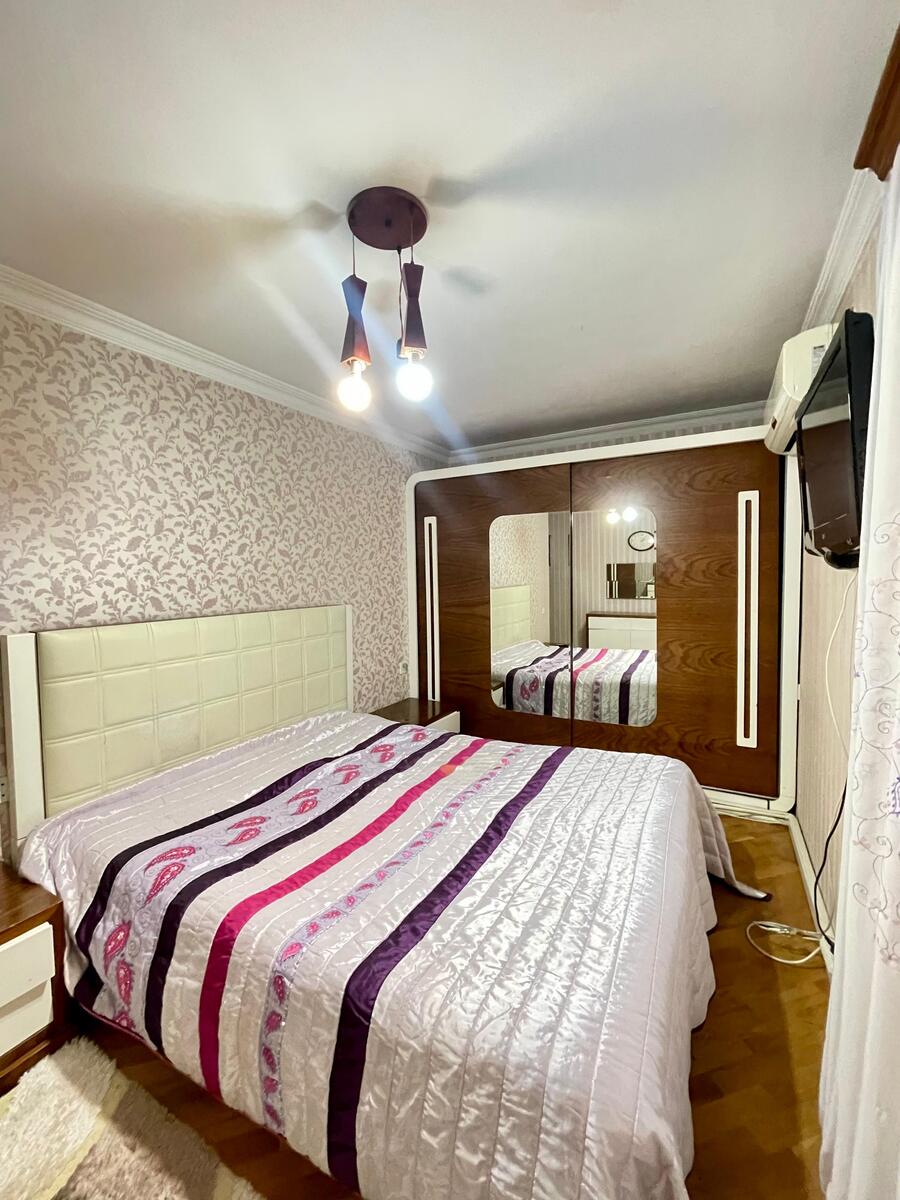 Satılır 2 otaqlı köhnə tikili 60 m² — Mənzil, Bakı (4)